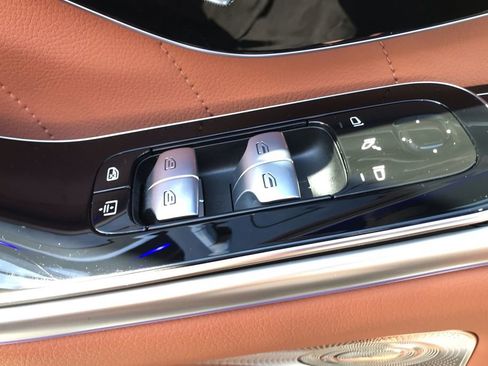 Certified 2023 Mercedes-Benz S 500 4MATIC image 22