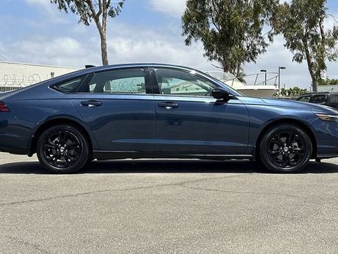 Used 2025 Honda Accord SE image 3