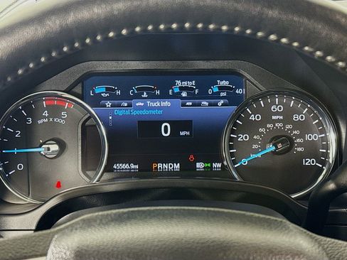 Used 2021 Ford F350 Lariat w/ FX4 Off-Road Package image 14