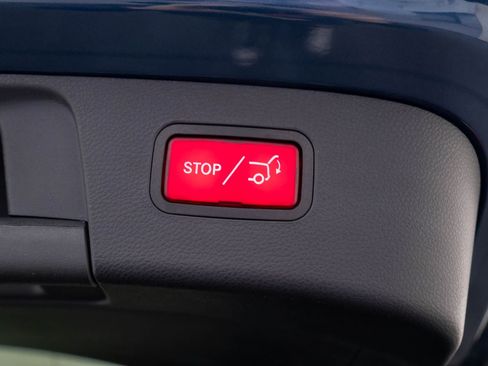 Used 2019 Mercedes-Benz GLA 250 4MATIC image 30