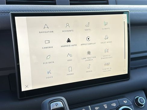New 2025 Land Rover Defender 110 S image 19