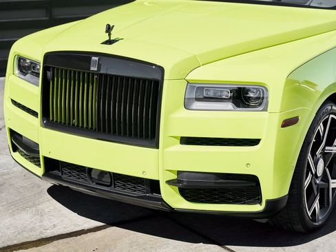 Used 2024 Rolls-Royce Cullinan AWD/4WD image 7