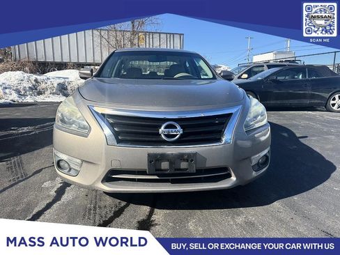 Used 2014 Nissan Altima 3.5 SL w/ Technology Package image 2