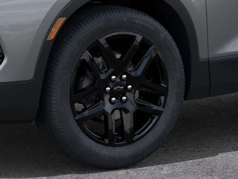 New 2026 Chevrolet Blazer LT w/ Convenience Package FWD image 9