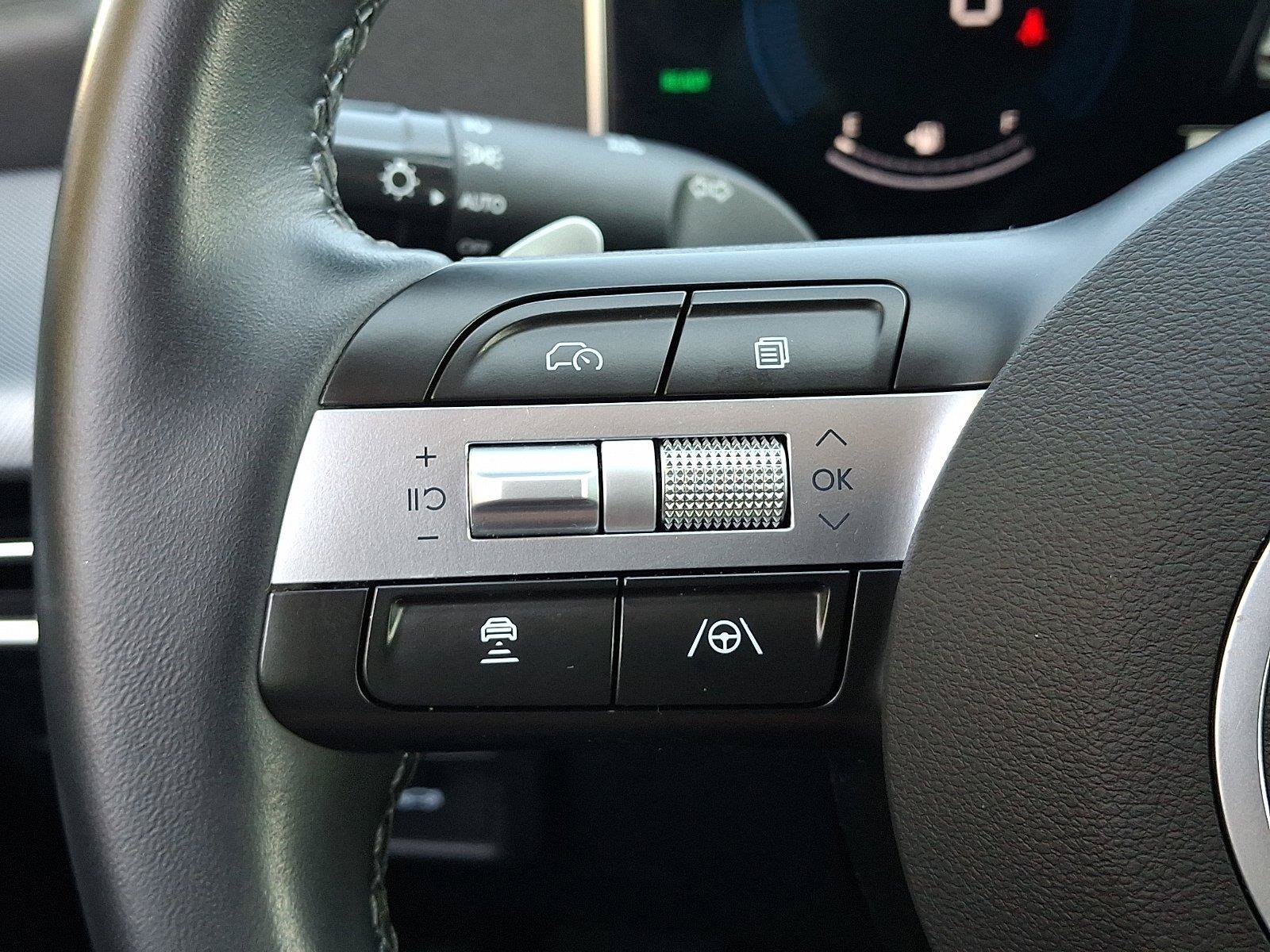 Used 2025 Hyundai Sonata SEL FWD image 20
