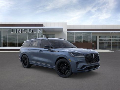 New 2025 Lincoln Aviator Reserve w/ Equipment Group 201A image 7