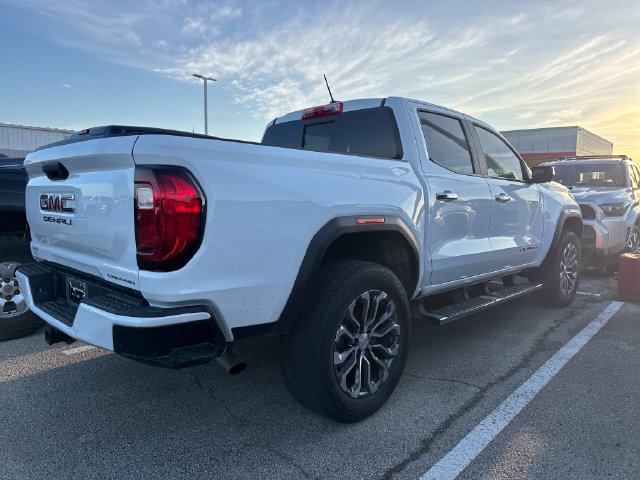 Used 2023 GMC Canyon Denali AWD/4WD image 3