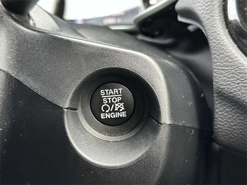 Used 2021 Jeep Compass Latitude image 22