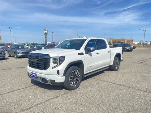 Used 2023 GMC Sierra 1500 Denali Ultimate AWD/4WD image 6