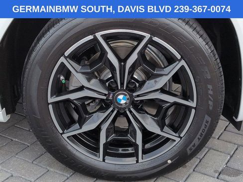 Used 2024 BMW X3 sDrive30i w/ Premium Package RWD image 12