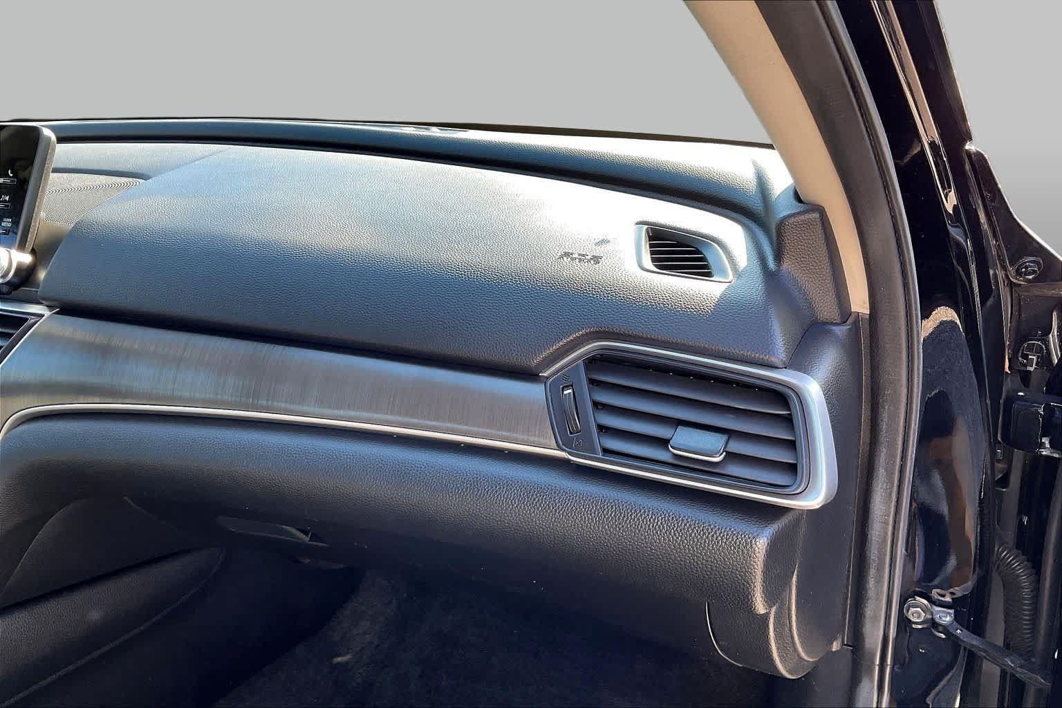 Used 2020 Honda Accord LX image 18