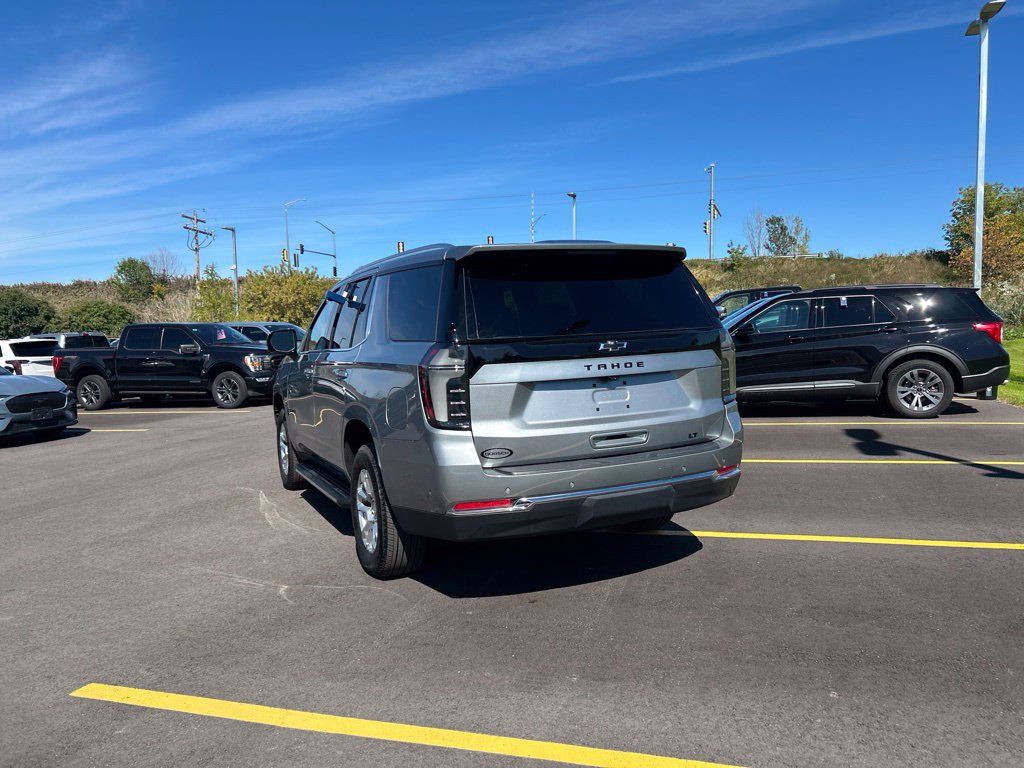 Used 2025 Chevrolet Tahoe LT w/ Comfort Package AWD/4WD image 8