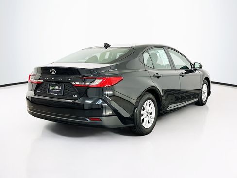 Used 2025 Toyota Camry LE w/ Convenience Package FWD image 9
