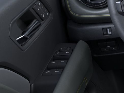 New 2026 Chevrolet Colorado ZR2 w/ Technology Package AWD/4WD image 22