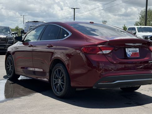 Used 2015 Chrysler 200 Limited w/ Convenience Group FWD image 7