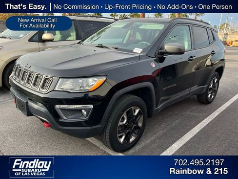 Used 2018 Jeep Compass Trailhawk image 2