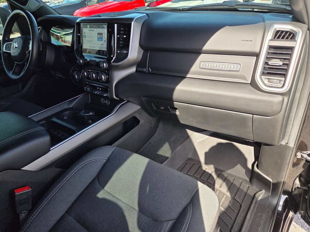 Used 2022 RAM 1500 Big Horn AWD/4WD image 19