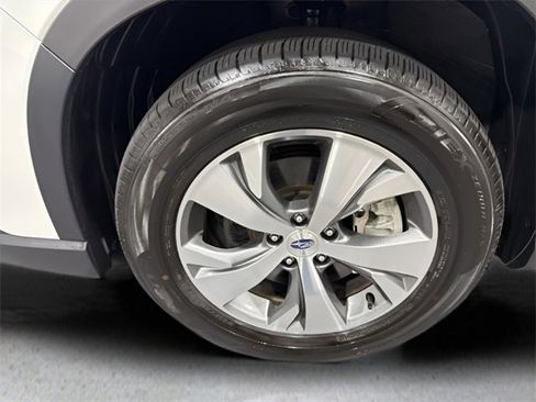 Certified 2024 Subaru Ascent Premium w/ Convenience Package image 38