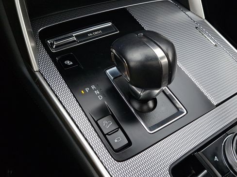 Certified 2024 MAZDA CX-90 Plug-In Hybrid w/ Premium Plus AWD/4WD image 18