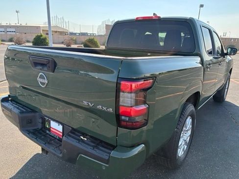 Certified 2023 Nissan Frontier SV w/ Technology Package AWD/4WD image 6