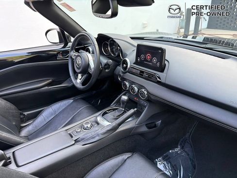 Used 2022 MAZDA MX-5 Miata RF Grand Touring RWD image 25