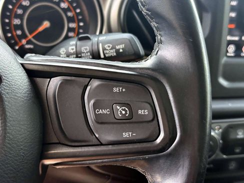 Used 2021 Jeep Wrangler Unlimited Sport AWD/4WD image 24