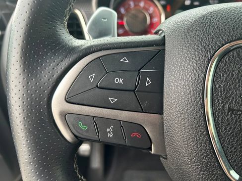 Used 2015 Dodge Challenger SRT Hellcat RWD image 12