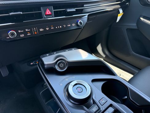 New 2026 Kia EV6 Wind RWD image 13