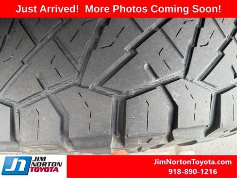Used 2019 Jeep Wrangler Unlimited Sport AWD/4WD image 11