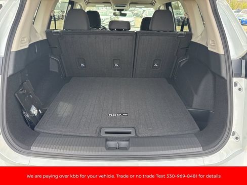 New 2026 Nissan Rogue SV w/ Cold Weather Package AWD/4WD image 34
