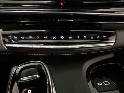 Used 2022 Cadillac Escalade Sport image 34