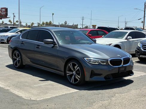 Used 2021 BMW 330i Sedan w/ Convenience Package RWD image 11