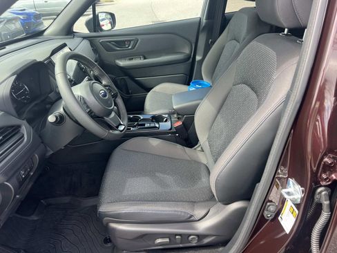 Used 2026 Subaru Forester Premium image 9