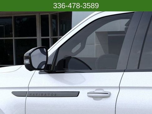 New 2026 Lincoln Navigator L Reserve w/ Jet Appearance Package image 20