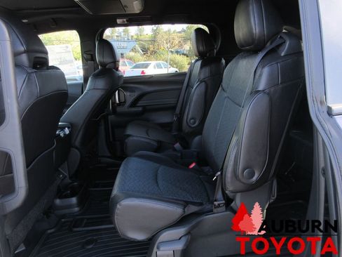 New 2026 Toyota Sienna Limited image 17