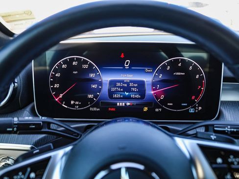 Used 2023 Mercedes-Benz C 300 4MATIC Sedan image 21