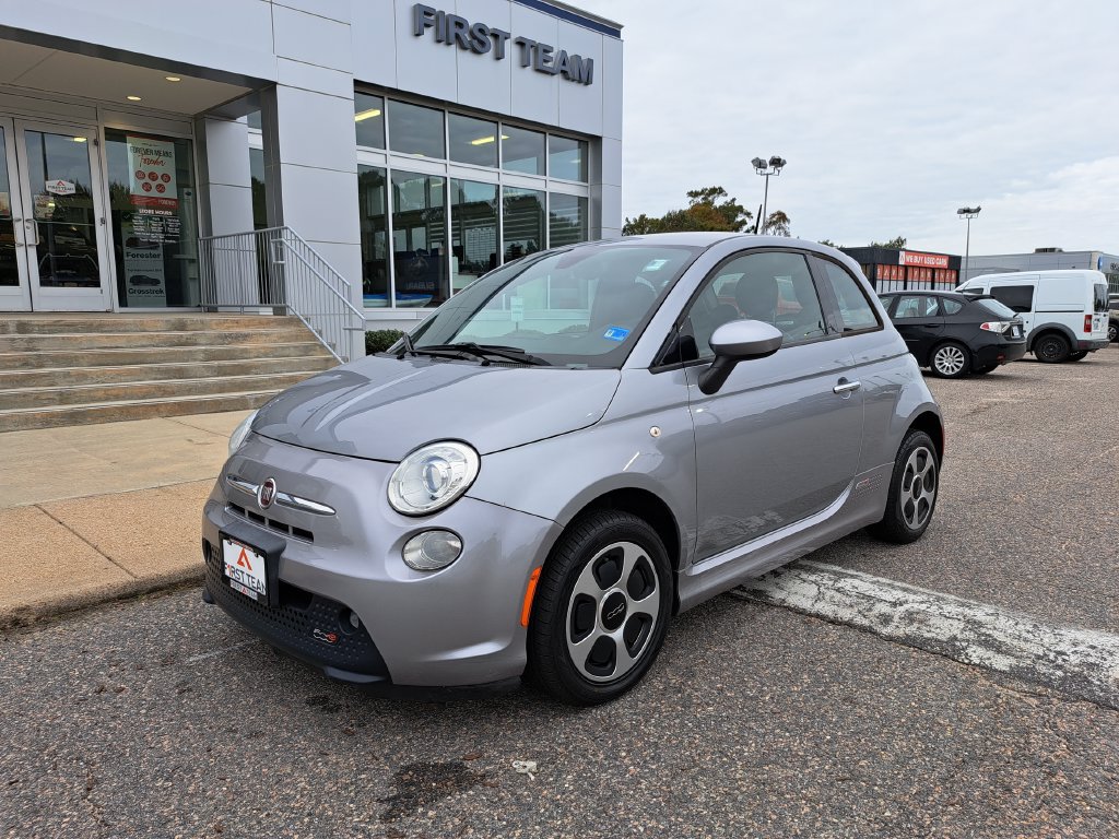Used 2015 FIAT 500 e FWD image 2