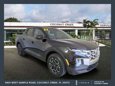 Used 2022 Hyundai Santa Cruz SEL FWD image 1