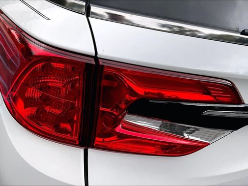 Certified 2022 Honda Odyssey Elite image 28