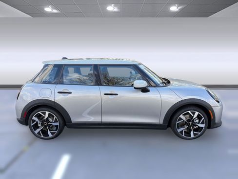 New 2026 MINI Cooper S image 8