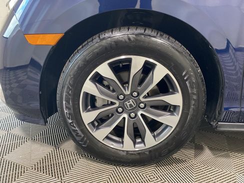 Used 2023 Honda Odyssey EX-L image 21
