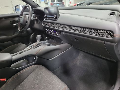 Used 2024 Honda HR-V Sport image 11