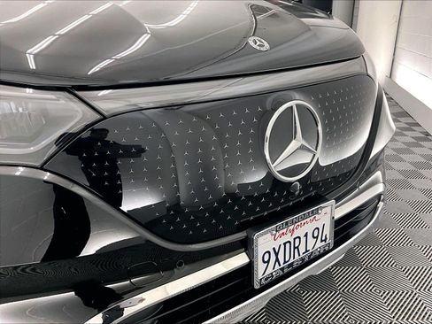 Used 2026 Mercedes-Benz EQE 320 4MATIC SUV image 31
