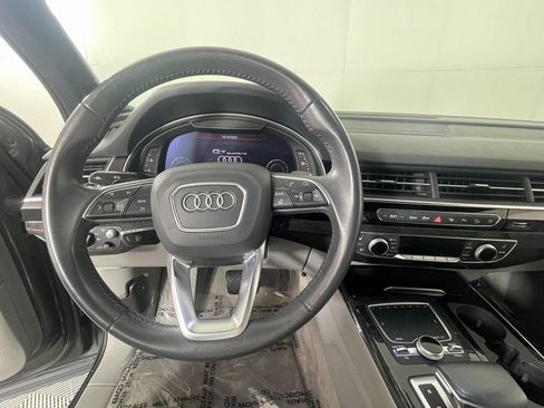 Used 2019 Audi Q7 3.0T Prestige w/ Prestige Package image 15