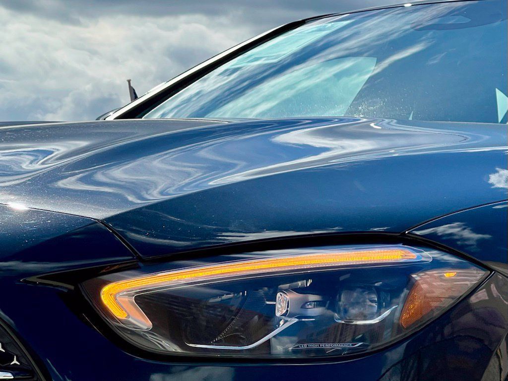 Certified 2022 Mercedes-Benz C 300 4MATIC Sedan image 9
