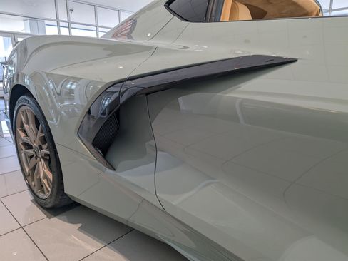 Used 2024 Chevrolet Corvette Stingray Premium Cpe w/ Z51 Performance Package RWD image 15