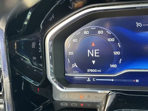 Certified 2024 Chevrolet Silverado 2500 LT image 19