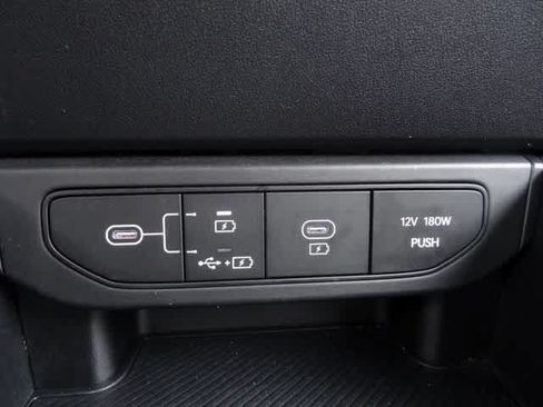 Used 2025 Kia K4 FWD image 30