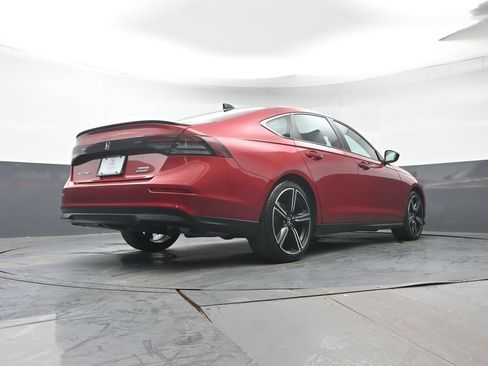 Used 2023 Honda Accord Sport image 29