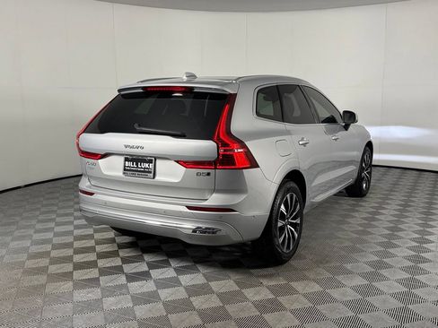 Used 2023 Volvo XC60 B5 Plus w/ Climate Package AWD/4WD image 9